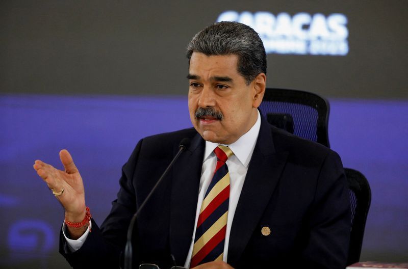 Maduro afirma que Venezuela mobilizou cinco mil mísses de defesa russos. / Foto: CNN Brasil