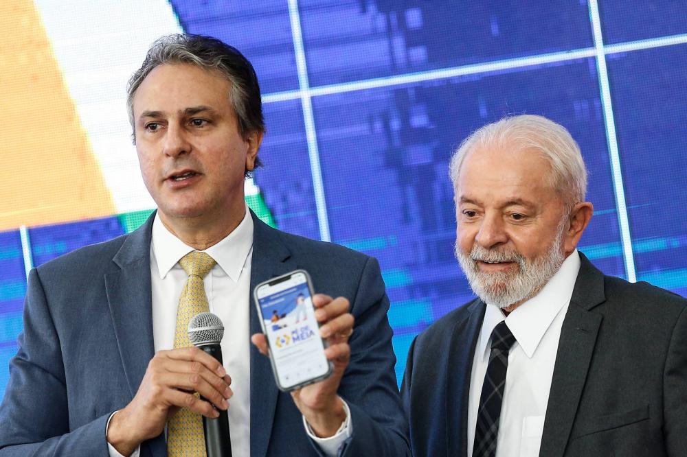0 O presidente Luiz Inácio Lula da Silva (PT) e o ministro da Educação, Camilo Santana. / Foto: Reprodução - Gabriela Biló 