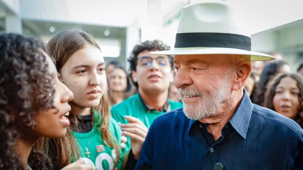 Lula visita Goiás pela quinta vez no mandato e reforça defesa do PIX durante agenda em Catalão