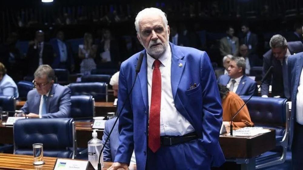 Saída de Jaques Wagner da liderança gera dilema político para Lula