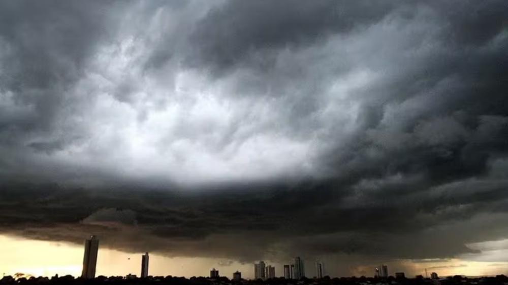 Inmet alerta para tempestades em Goiás após fenômeno provocar chuvas em plena estiagem